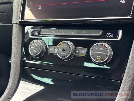 2019 Volkswagen Golf - photo 22