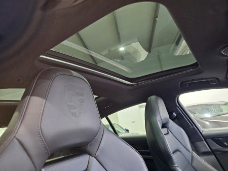2026 Porsche Panamera - photo 12