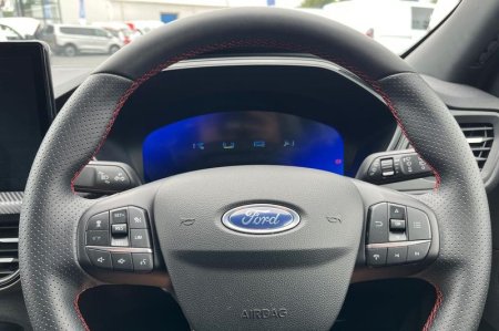 2025 Ford Kuga - photo 12