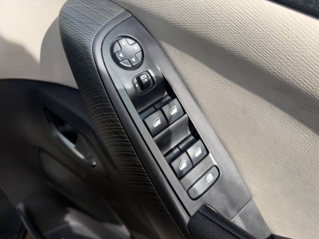2020 Citroen C4 Spacetourer - photo 11