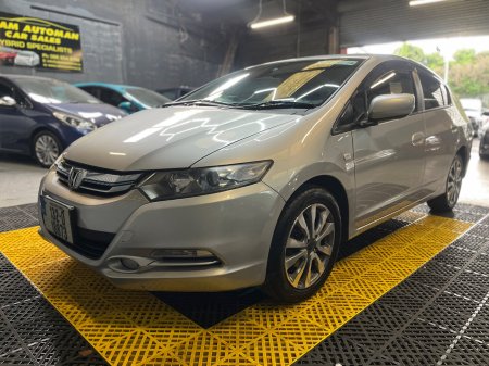 2013 Honda Insight - photo 2