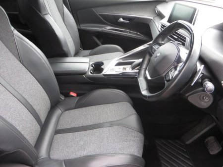2020 Peugeot 5008 - photo 10