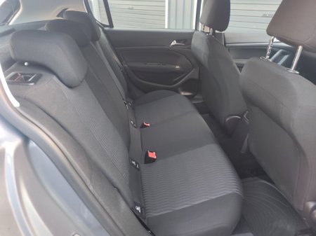 2016 Peugeot 308 - photo 12