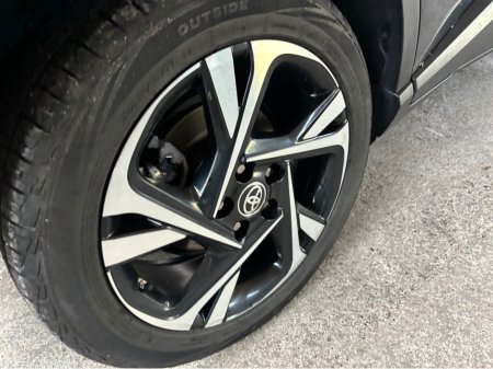2022 Toyota C-HR - photo 18