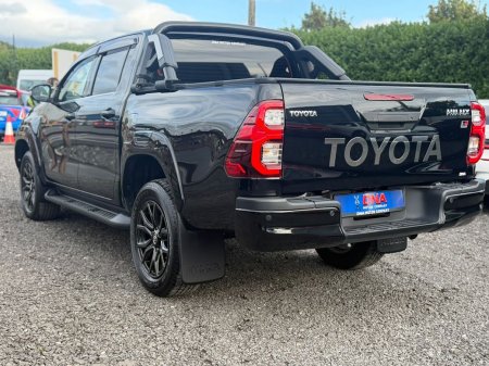 2023 Toyota Hilux - photo 5