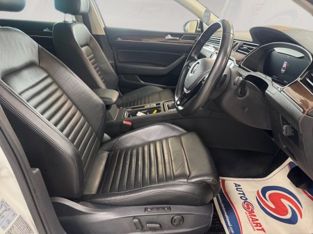 2018 Volkswagen Passat - photo 11