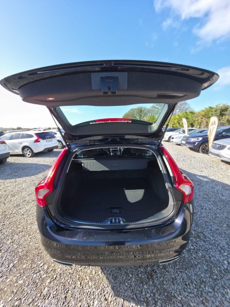 2018 Volvo V60 - photo 22