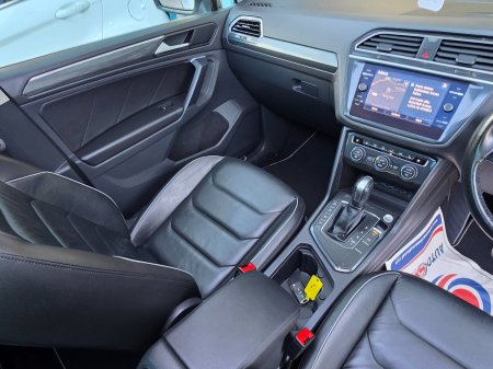 2020 Volkswagen Tiguan - photo 19