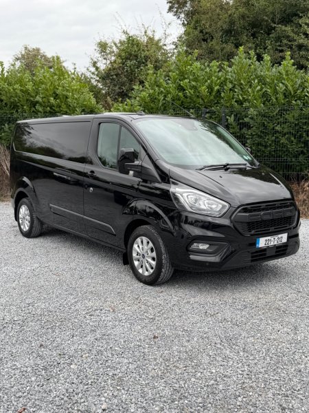 2022 Ford Transit Custom