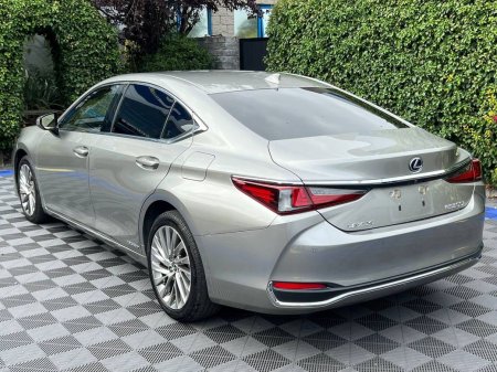 2021 Lexus ES - photo 6