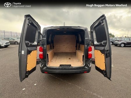 2024 Toyota Proace - photo 11