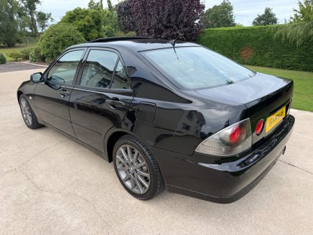 2000 Lexus IS - photo 5