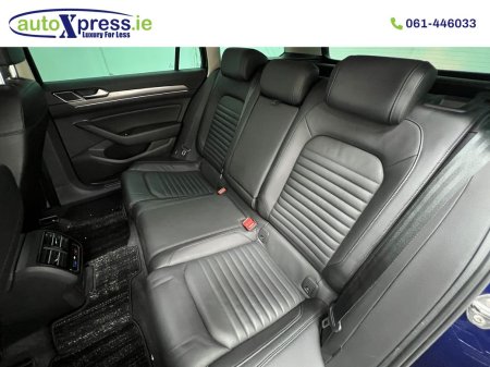 2020 Volkswagen Passat - photo 4