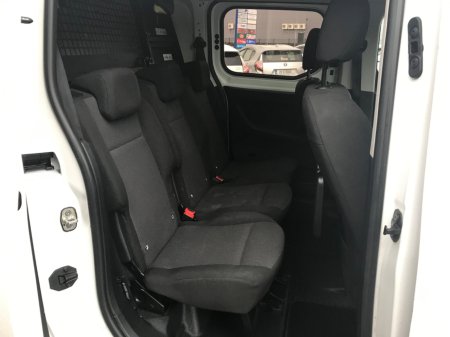 2021 Opel Combo - photo 23
