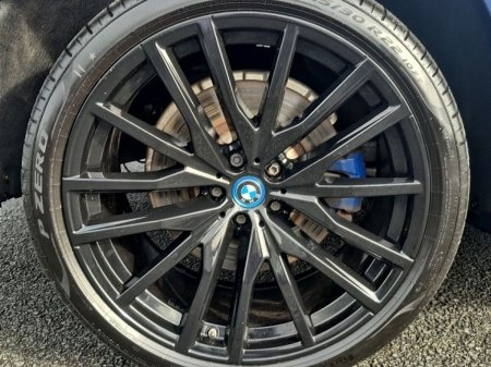 2022 BMW X5 - photo 10