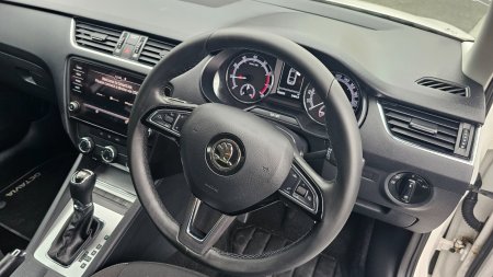 2017 Skoda Octavia - photo 10