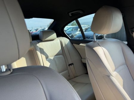 2016 BMW 5-Series - photo 26