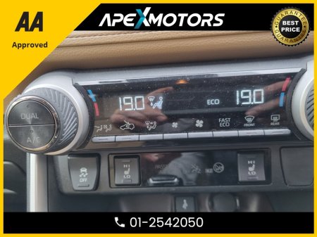 2020 Toyota RAV4 - photo 18