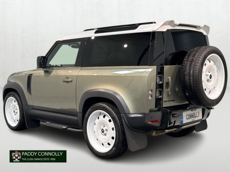 2025 Land Rover Defender - photo 4