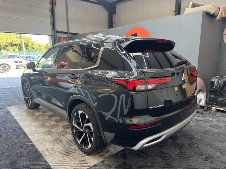 2024 Mitsubishi Outlander - photo 5