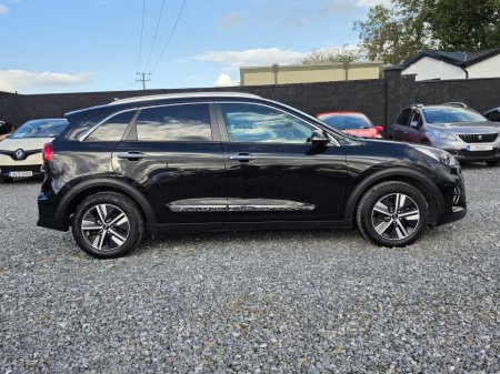 2020 Kia Niro - photo 12