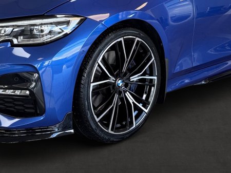 2021 BMW 3-Series - photo 10