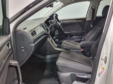 2021 Volkswagen T-Roc - photo 4