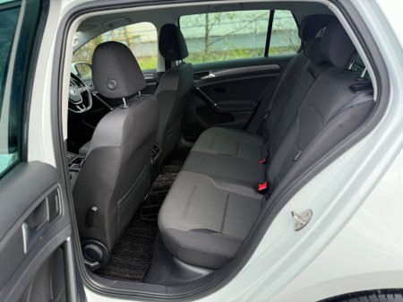 2019 Volkswagen Golf - photo 15