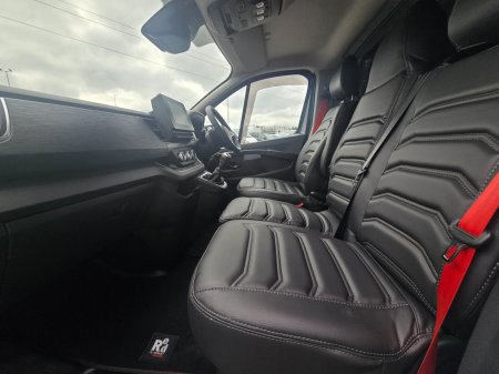 2026 Renault Trafic - photo 10