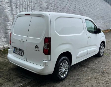 2021 Citroen Berlingo - photo 3