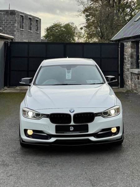2013 BMW 3-Series - photo 2