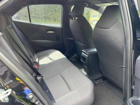 2025 Toyota Corolla - photo 8