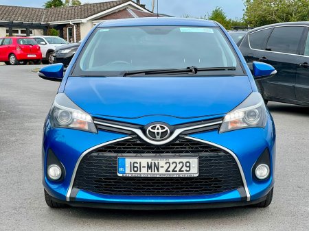 2016 Toyota Yaris - photo 2