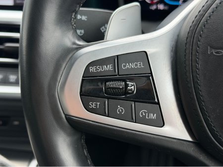 2022 BMW 3-Series - photo 22