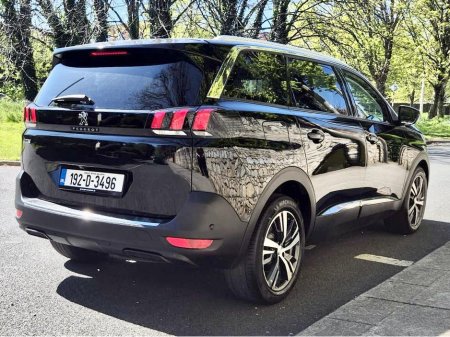 2019 Peugeot 5008 - photo 13