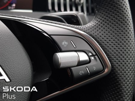 2026 Skoda Superb - photo 32