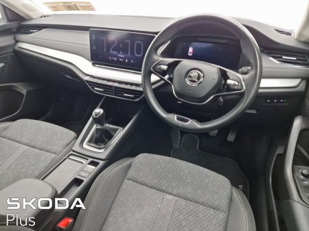 2023 Skoda Octavia - photo 8