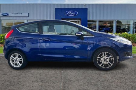 2017 Ford Fiesta - photo 3