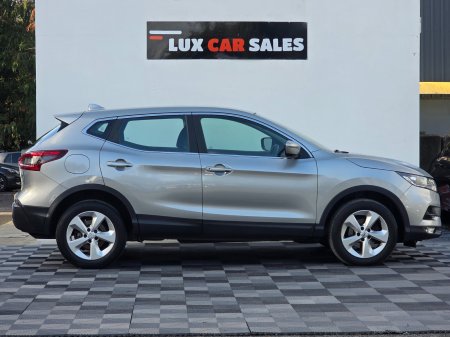 2018 Nissan Qashqai - photo 2