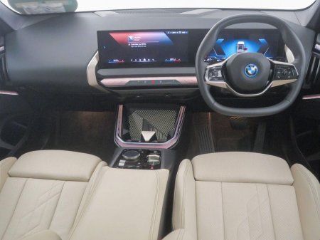 2025 BMW X3 - photo 4