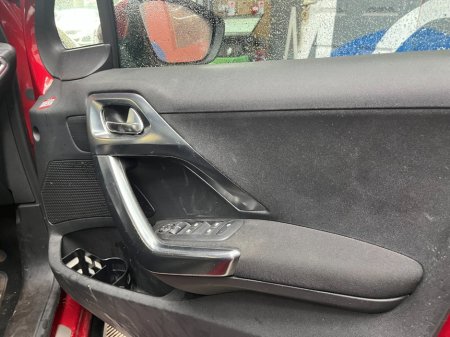 2017 Peugeot 2008 - photo 12