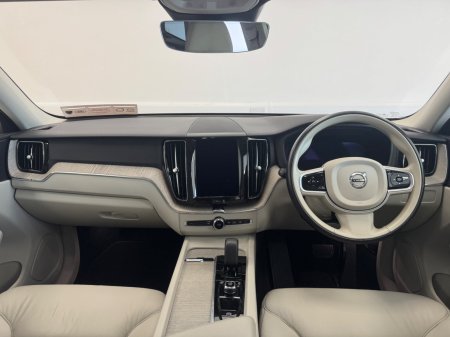 2022 Volvo XC60 - photo 4