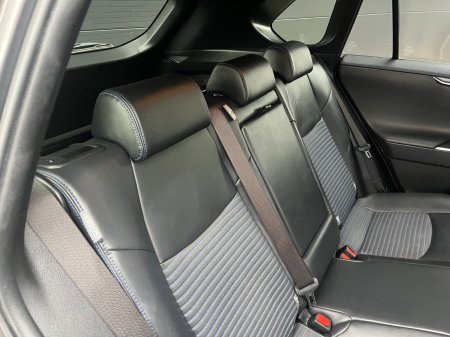 2019 Toyota RAV4 - photo 9