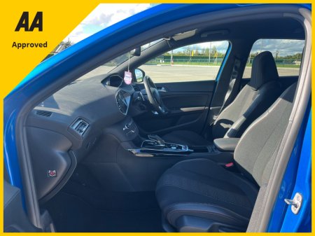 2021 Peugeot 308 - photo 6