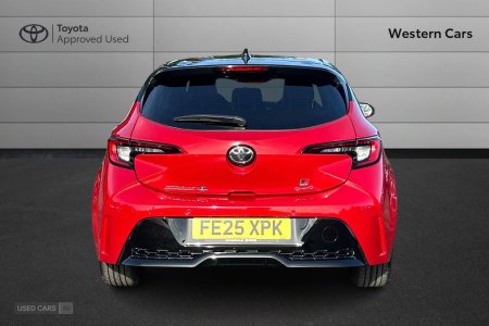 2025 Toyota Corolla - photo 18