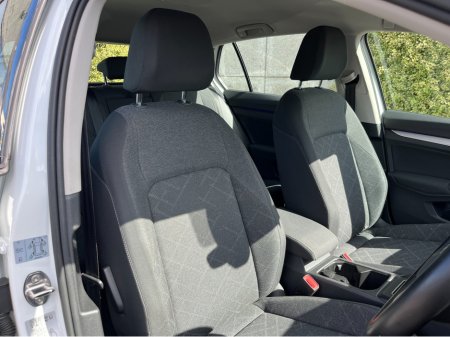 2020 Volkswagen Golf - photo 11