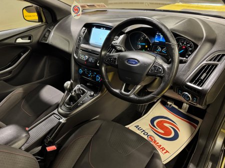 2017 Ford Focus - photo 12
