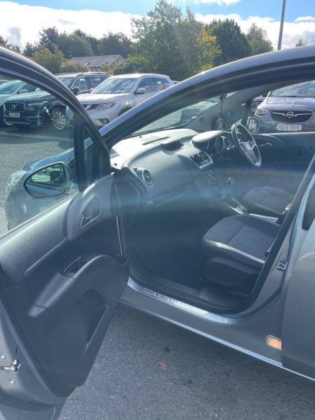2013 Vauxhall Meriva - photo 9