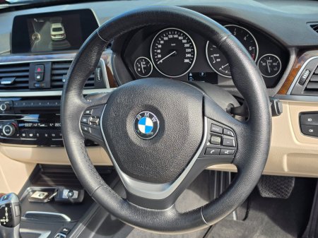 2017 BMW 3-Series - photo 18