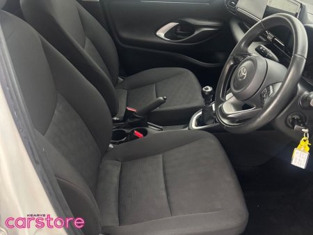 2024 Toyota Yaris - photo 9